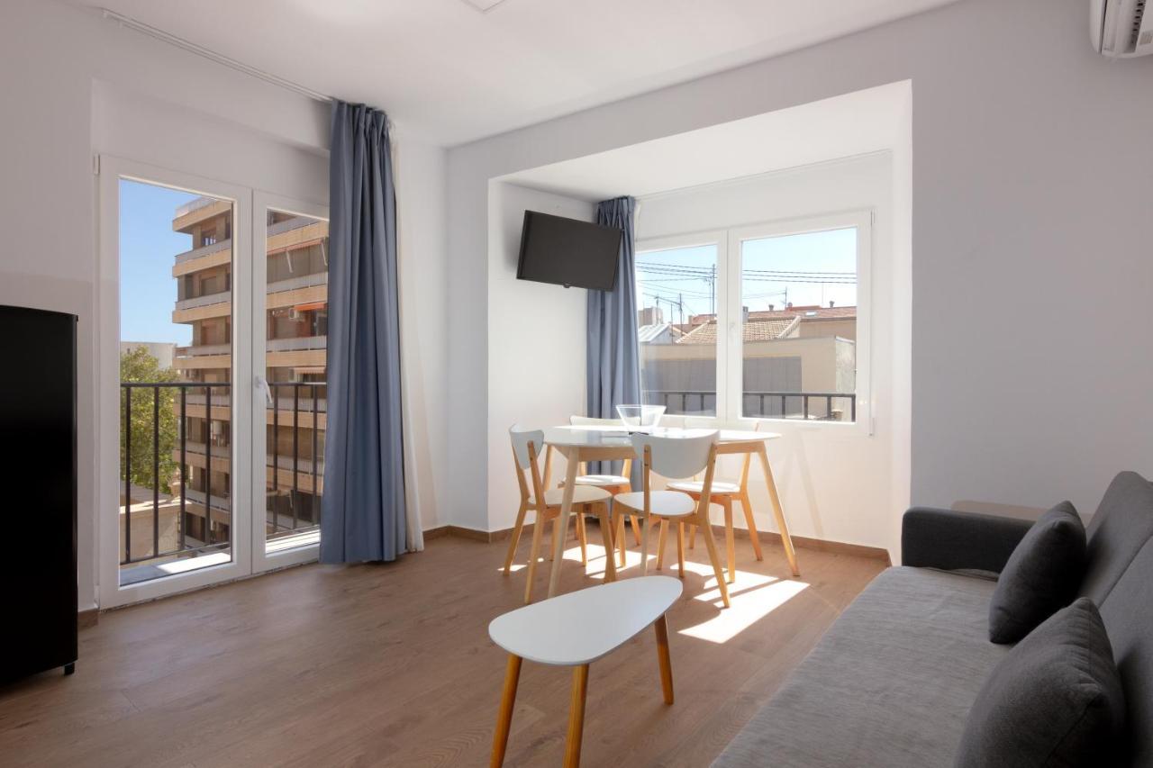 Apartamento Santa Maria By Be อาลิกันเต ภายนอก รูปภาพ
